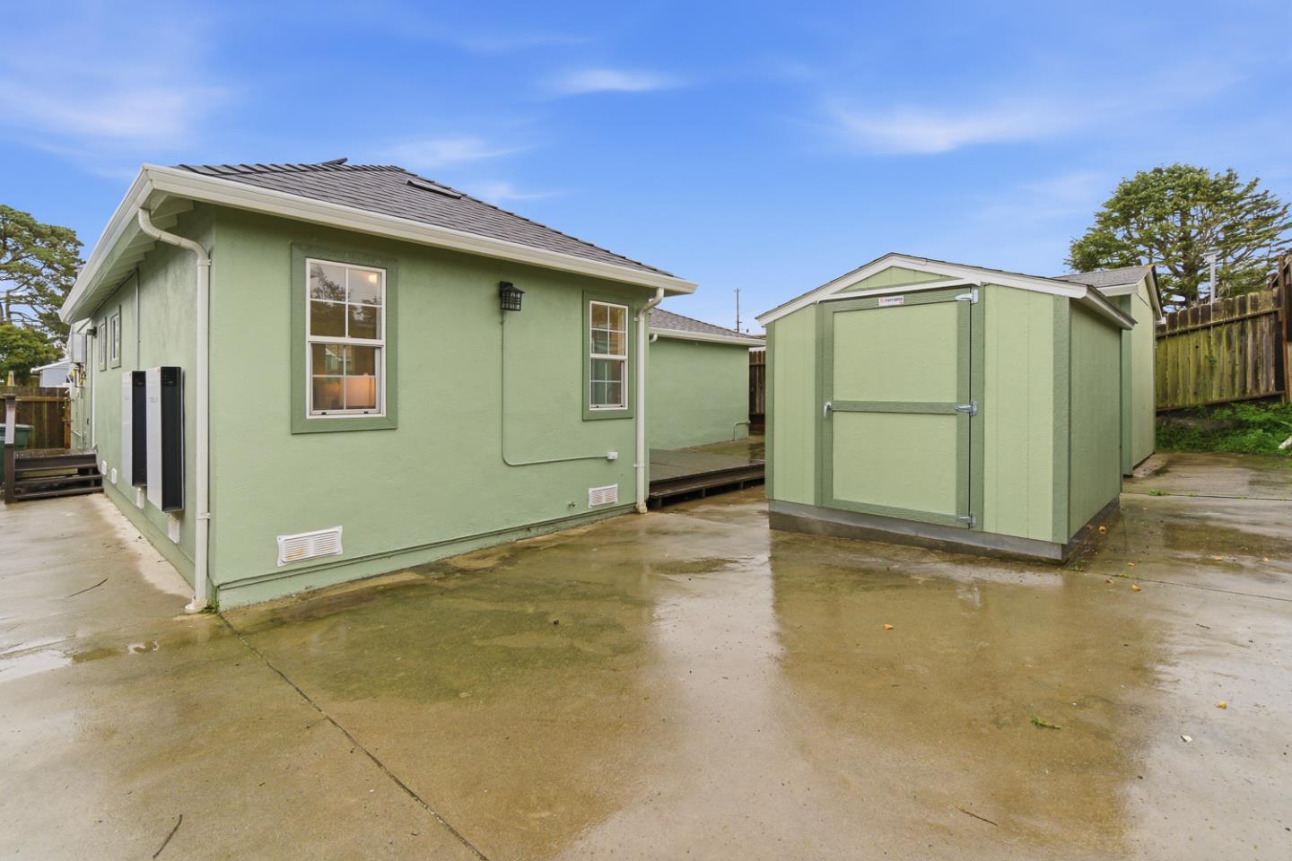 Detail Gallery Image 28 of 34 For 14 Bradford Dr, South San Francisco,  CA 94080 - 4 Beds | 2 Baths