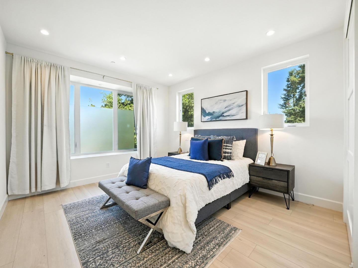 Detail Gallery Image 20 of 32 For 2004 Cherrystone Dr, San Jose,  CA 95128 - 4 Beds | 4/1 Baths