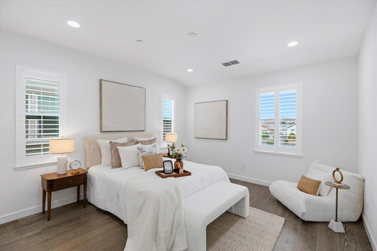 Detail Gallery Image 12 of 24 For 33934 Sagrantino Ter, Fremont,  CA 94555 - 4 Beds | 3/1 Baths