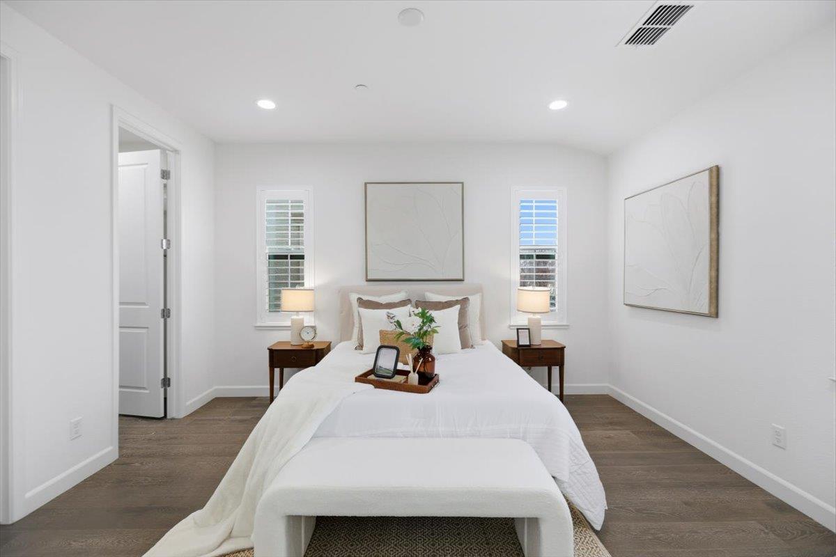 Detail Gallery Image 13 of 24 For 33934 Sagrantino Ter, Fremont,  CA 94555 - 4 Beds | 3/1 Baths