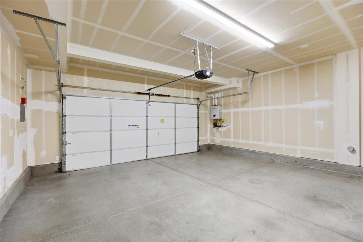 Detail Gallery Image 23 of 24 For 33934 Sagrantino Ter, Fremont,  CA 94555 - 4 Beds | 3/1 Baths