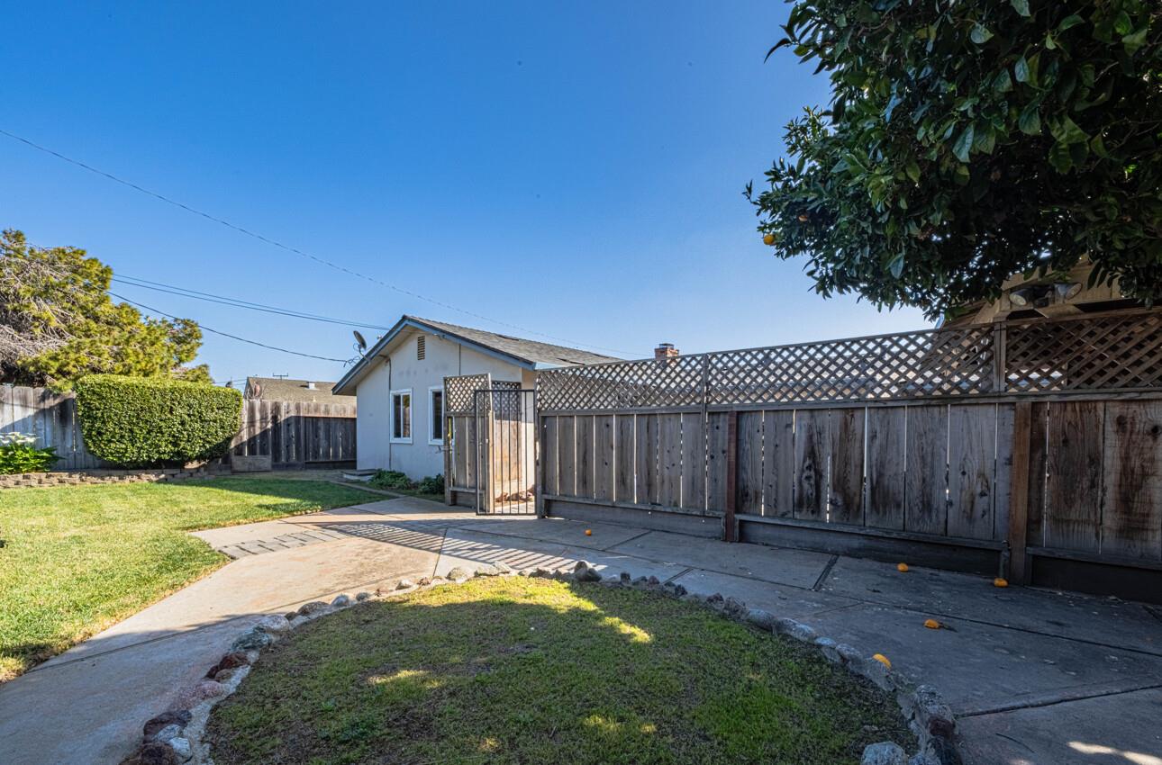 Detail Gallery Image 46 of 51 For 207 Encinada Dr, Salinas,  CA 93901 - 3 Beds | 2 Baths