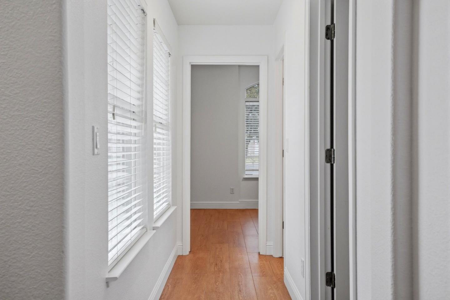 Detail Gallery Image 25 of 79 For 104 Hesser Ct, Folsom,  CA 95630 - 5 Beds | 4 Baths