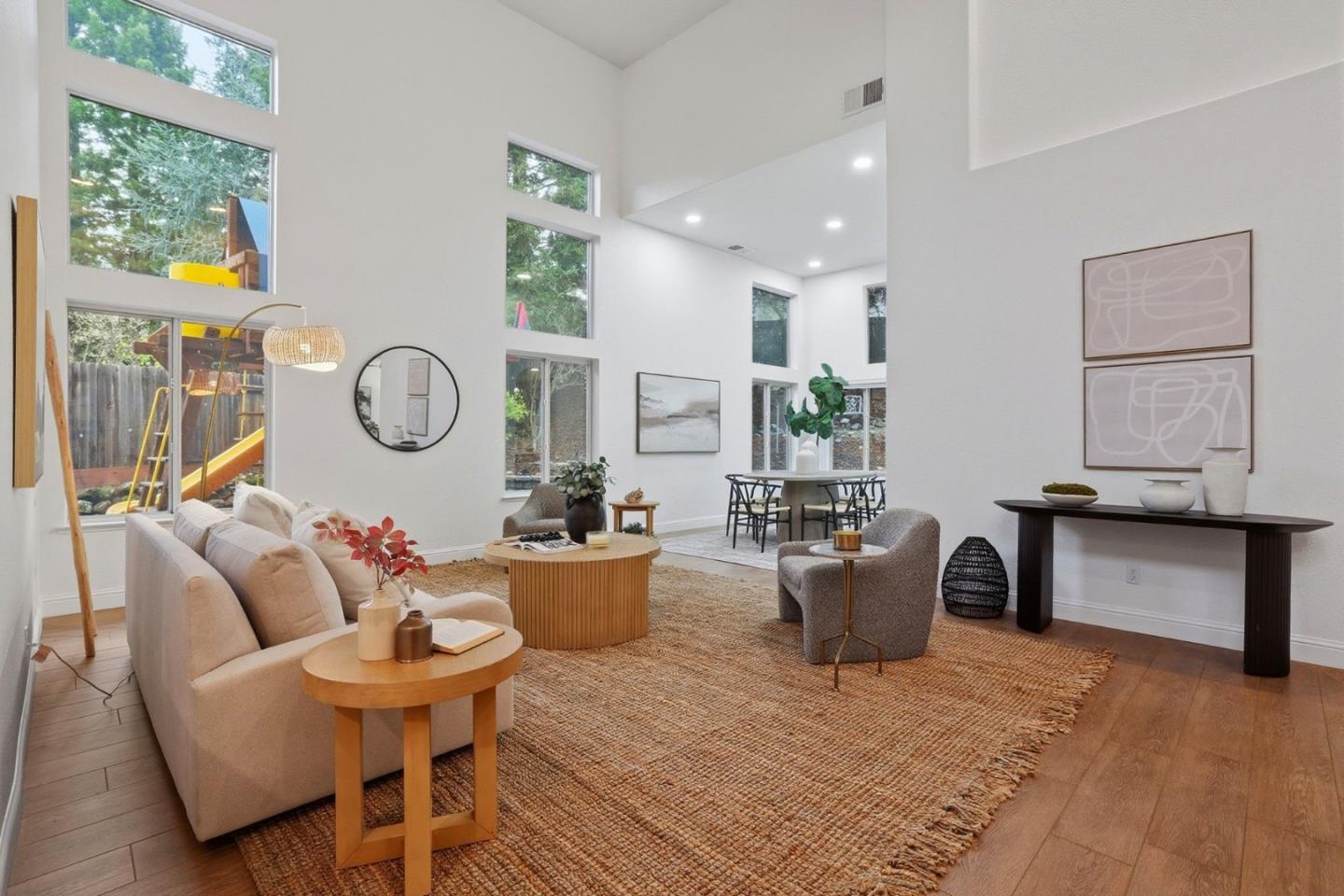 Detail Gallery Image 3 of 79 For 104 Hesser Ct, Folsom,  CA 95630 - 5 Beds | 4 Baths