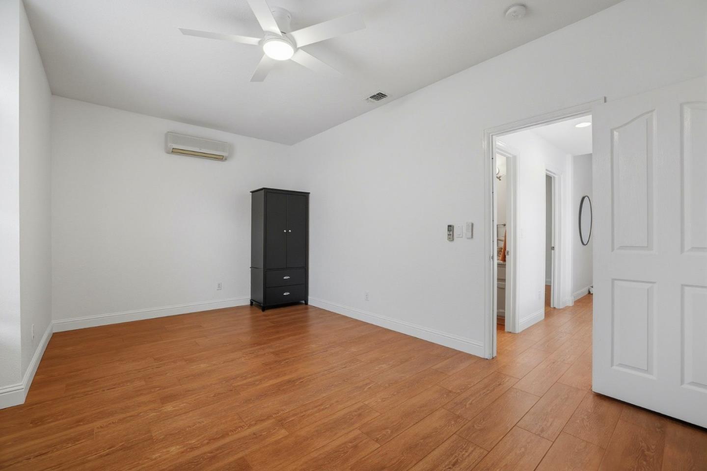 Detail Gallery Image 30 of 79 For 104 Hesser Ct, Folsom,  CA 95630 - 5 Beds | 4 Baths