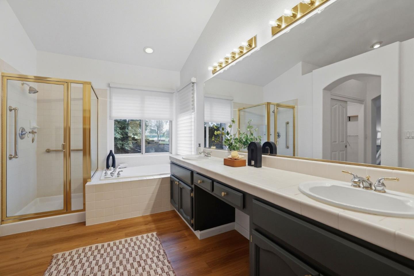 Detail Gallery Image 48 of 79 For 104 Hesser Ct, Folsom,  CA 95630 - 5 Beds | 4 Baths