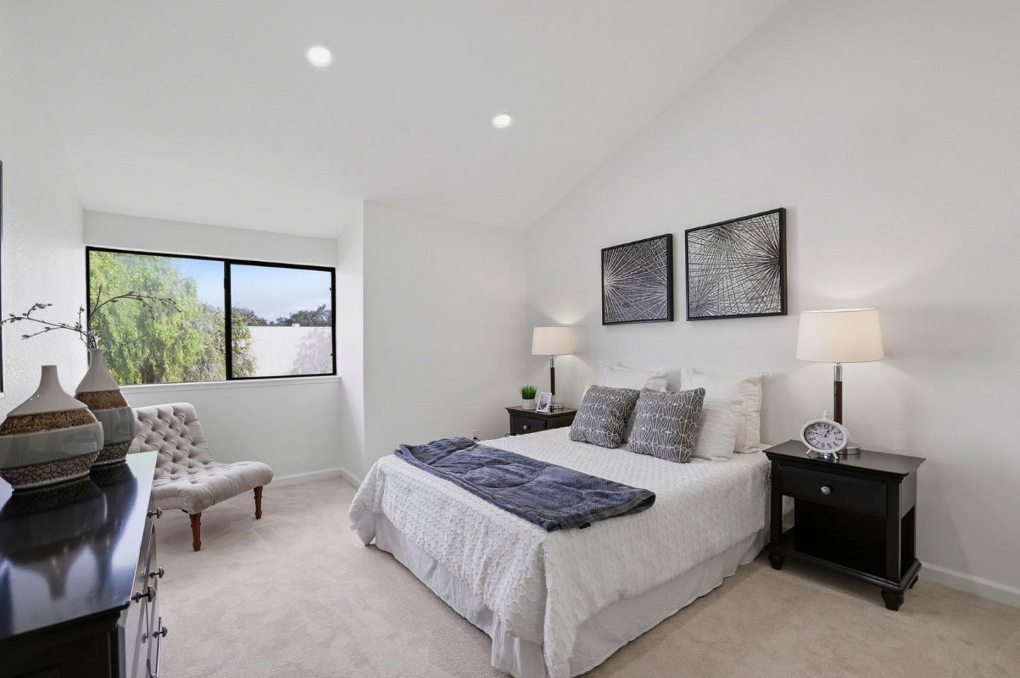 Detail Gallery Image 33 of 47 For 1311 Victoria Ter, Sunnyvale,  CA 94087 - 3 Beds | 2/1 Baths