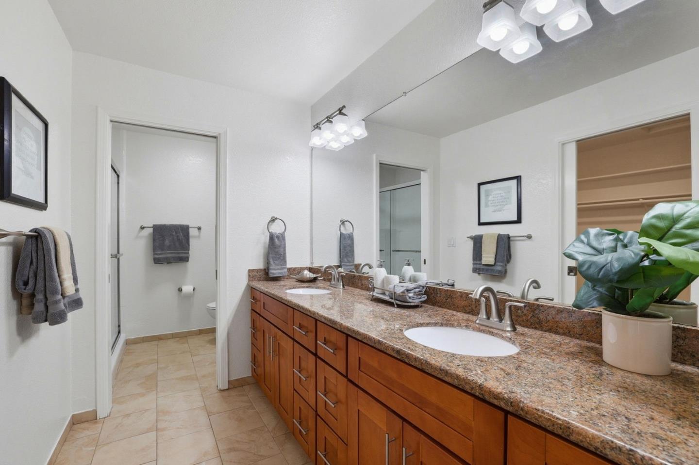 Detail Gallery Image 38 of 47 For 1311 Victoria Ter, Sunnyvale,  CA 94087 - 3 Beds | 2/1 Baths