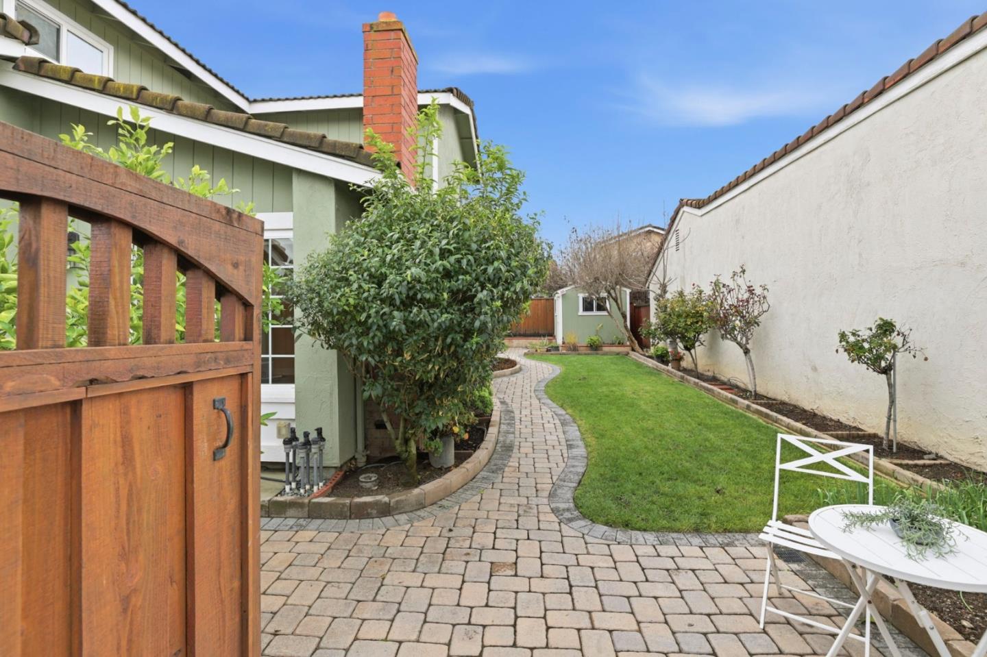 Detail Gallery Image 31 of 34 For 5961 S Surf Ct, San Jose,  CA 95138 - 4 Beds | 2/1 Baths