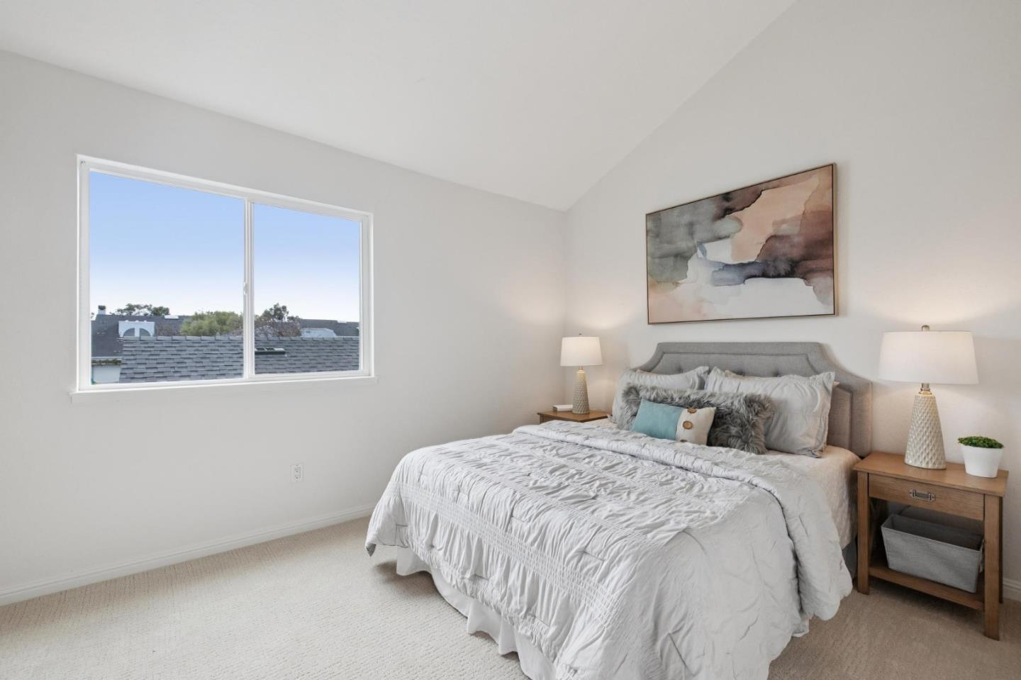 Detail Gallery Image 26 of 47 For 18 Cape Hatteras Ct, Redwood City,  CA 94065 - 2 Beds | 2/1 Baths
