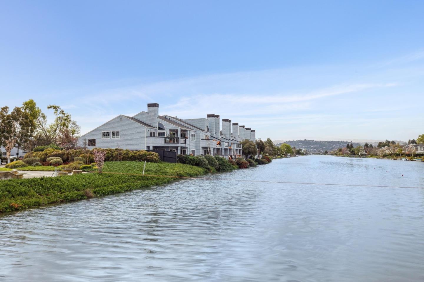 Detail Gallery Image 35 of 47 For 18 Cape Hatteras Ct, Redwood City,  CA 94065 - 2 Beds | 2/1 Baths