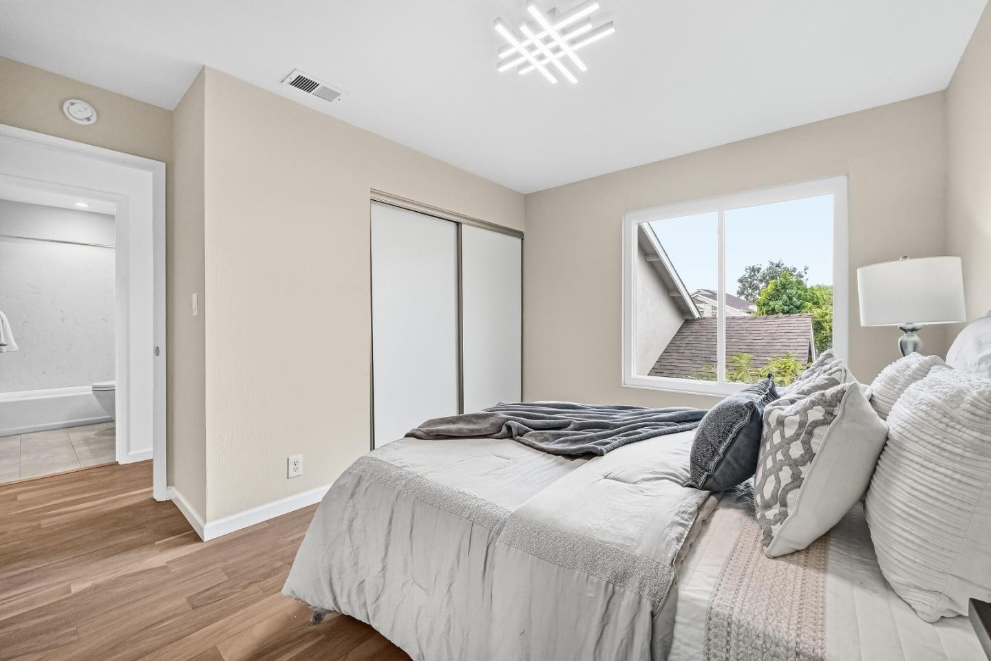 Photo #22: ML82035541 Listing: Photo #22