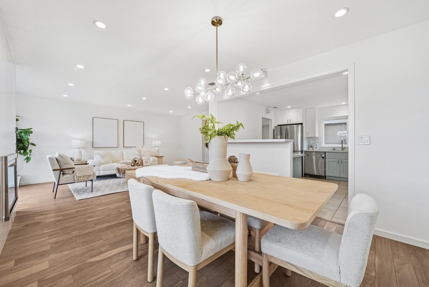 Photo #8: ML82035541 Listing: Photo #8