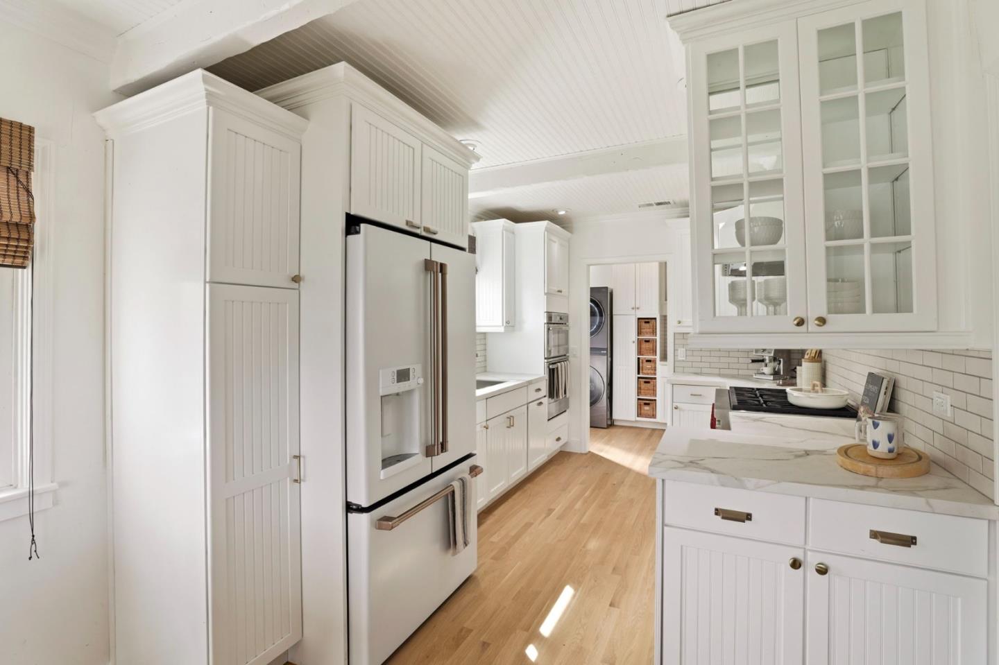 Detail Gallery Image 10 of 37 For 456 King St, Redwood City,  CA 94062 - 3 Beds | 1 Baths