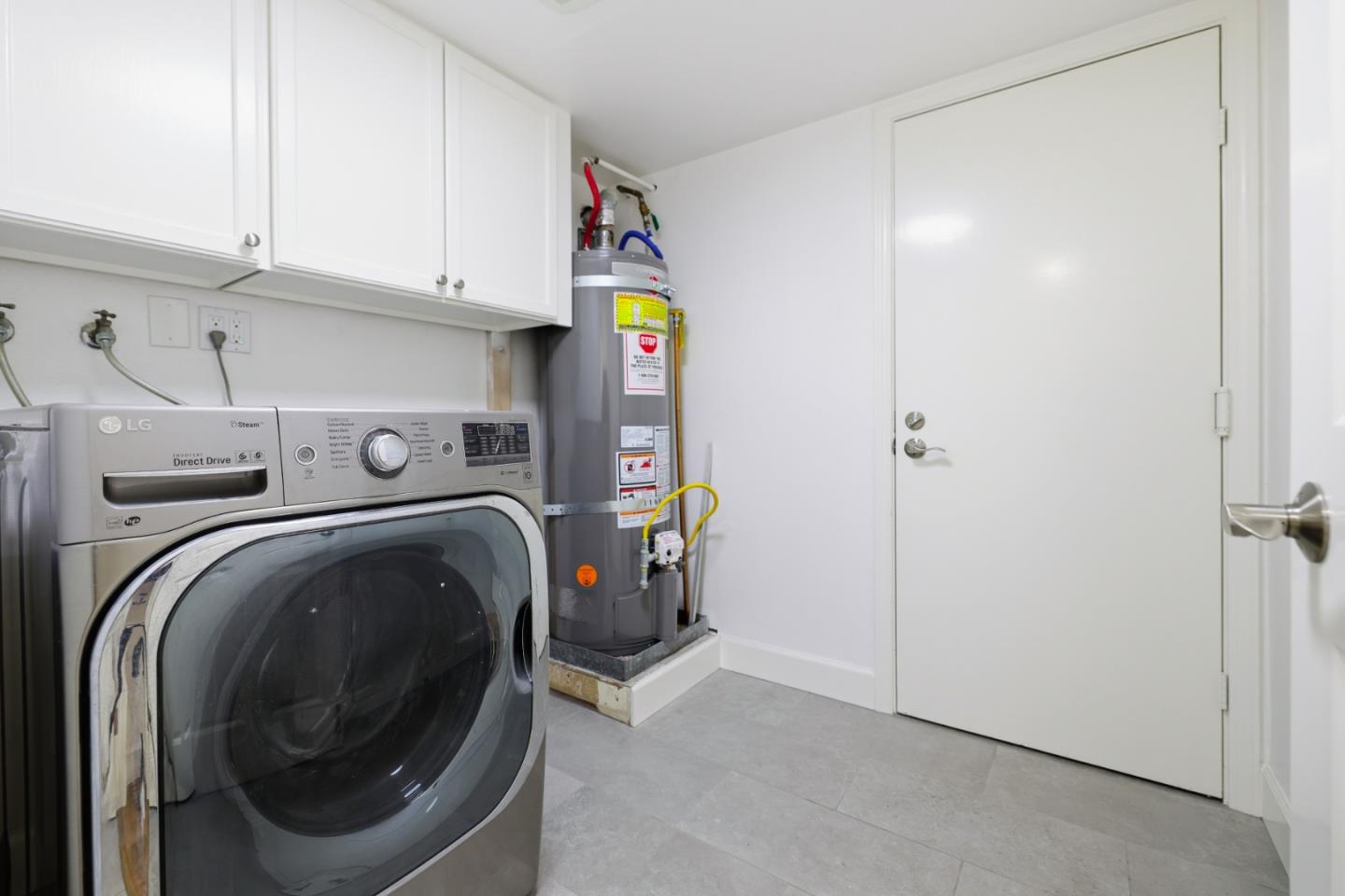 Detail Gallery Image 16 of 54 For 801 Grenada Ln, Foster City,  CA 94404 - 3 Beds | 2/1 Baths