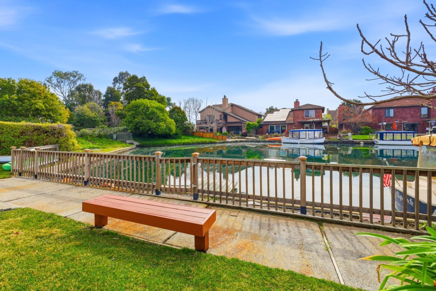 Detail Gallery Image 35 of 54 For 801 Grenada Ln, Foster City,  CA 94404 - 3 Beds | 2/1 Baths