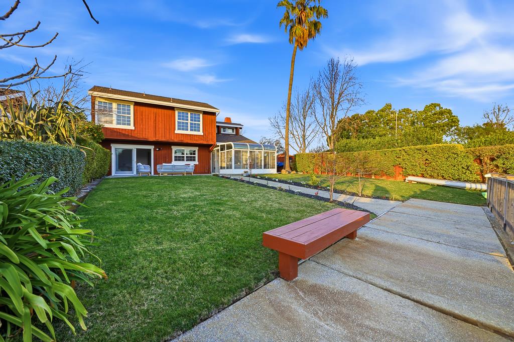 Detail Gallery Image 42 of 54 For 801 Grenada Ln, Foster City,  CA 94404 - 3 Beds | 2/1 Baths