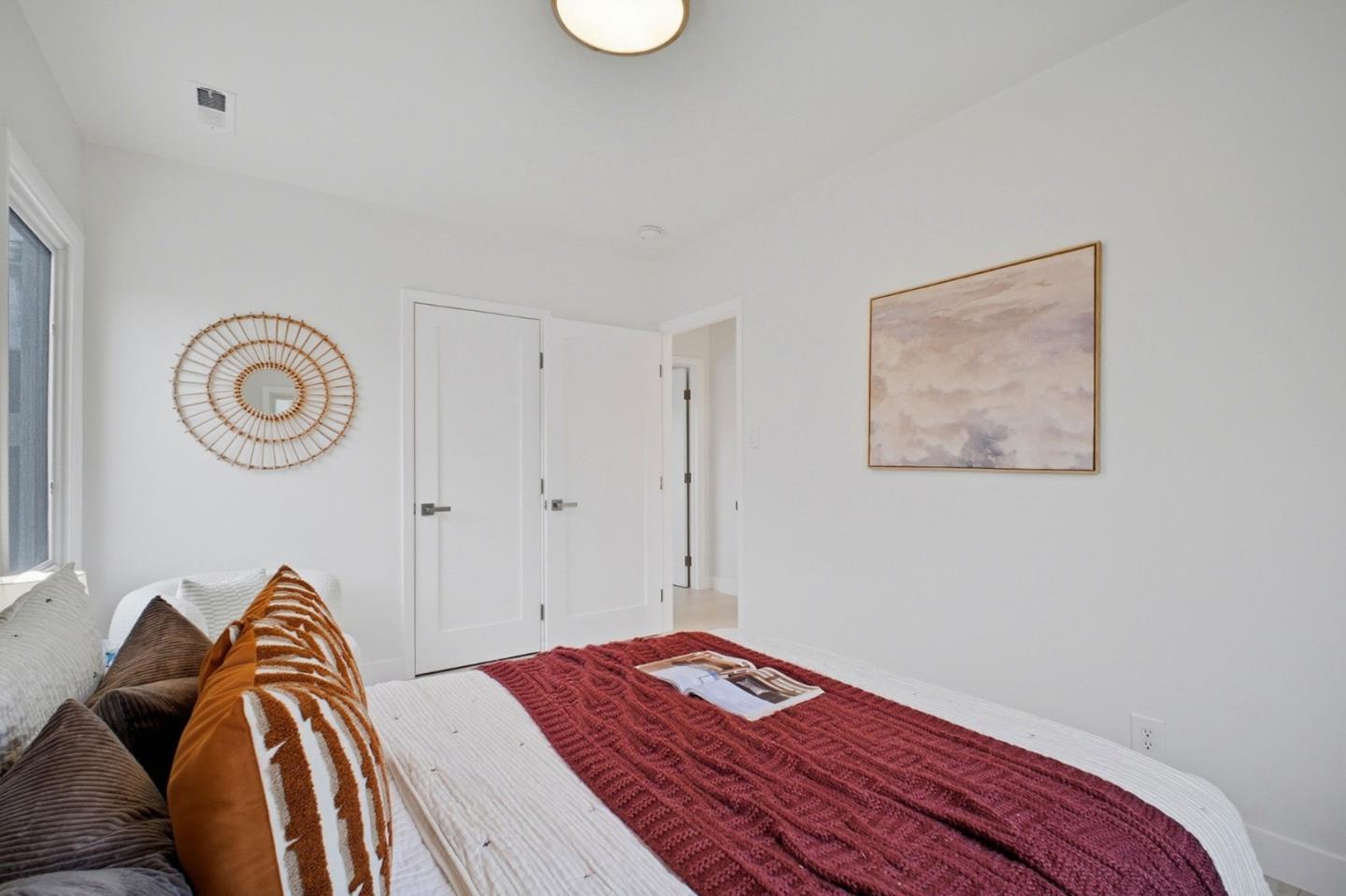 Detail Gallery Image 14 of 31 For 14240 Rose Dr, San Leandro,  CA 94578 - 2 Beds | 1 Baths