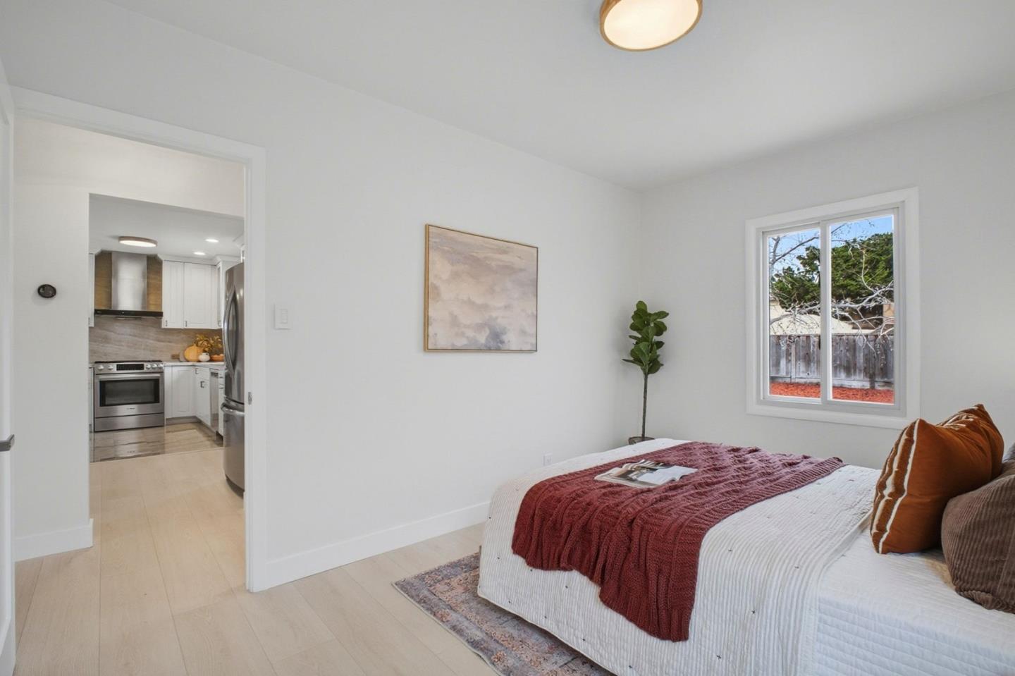 Detail Gallery Image 15 of 31 For 14240 Rose Dr, San Leandro,  CA 94578 - 2 Beds | 1 Baths