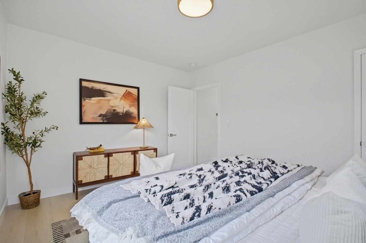 Detail Gallery Image 18 of 31 For 14240 Rose Dr, San Leandro,  CA 94578 - 2 Beds | 1 Baths