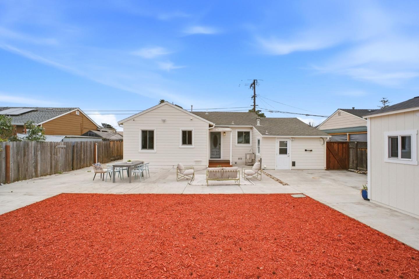 Detail Gallery Image 25 of 31 For 14240 Rose Dr, San Leandro,  CA 94578 - 2 Beds | 1 Baths