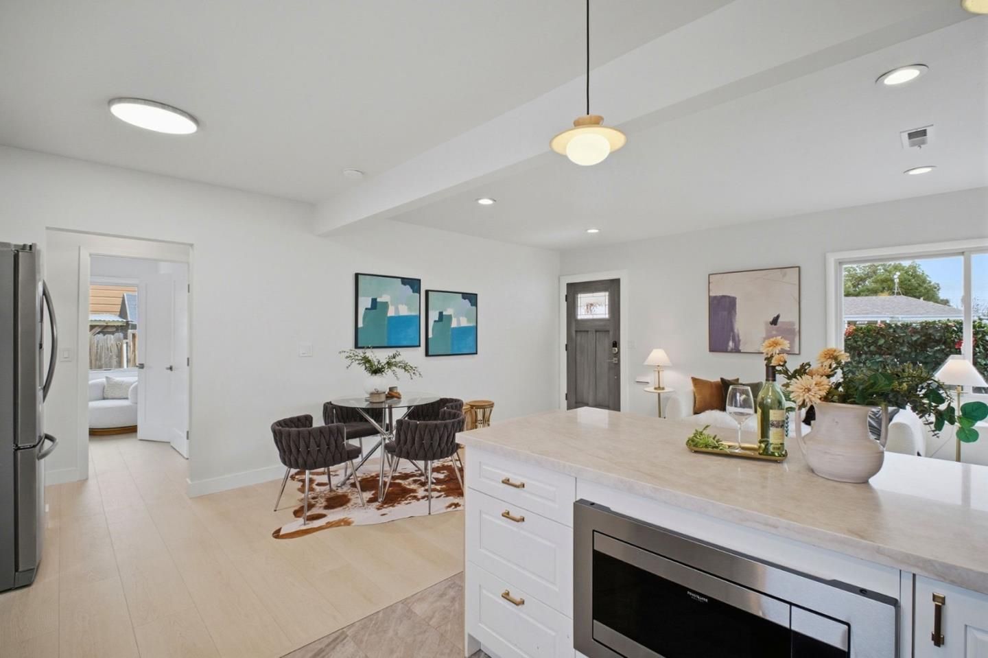 Detail Gallery Image 9 of 31 For 14240 Rose Dr, San Leandro,  CA 94578 - 2 Beds | 1 Baths