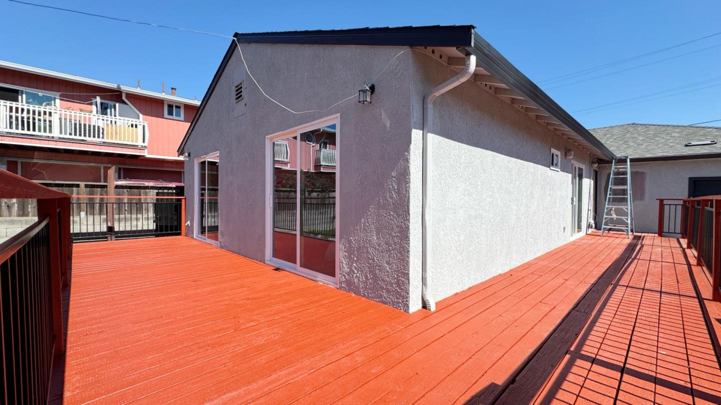 Detail Gallery Image 14 of 18 For 22947 Sutro St, Hayward,  CA 94541 - – Beds | – Baths