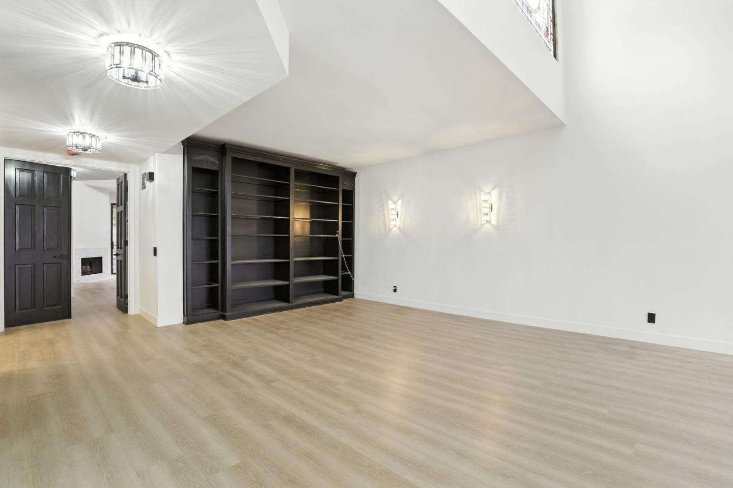 Detail Gallery Image 11 of 32 For 4728 Park Encino Ln #318,  Encino,  CA 91436 - 2 Beds | 2 Baths