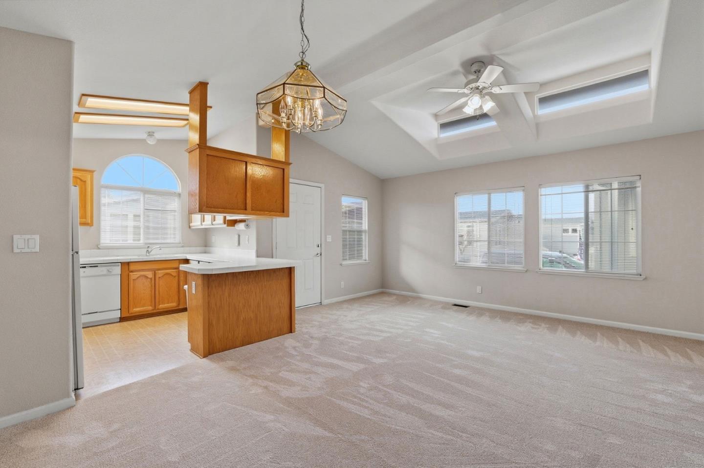 Detail Gallery Image 15 of 35 For 325 Sylvan Ave #23,  Mountain View,  CA 94041 - 2 Beds | 2 Baths