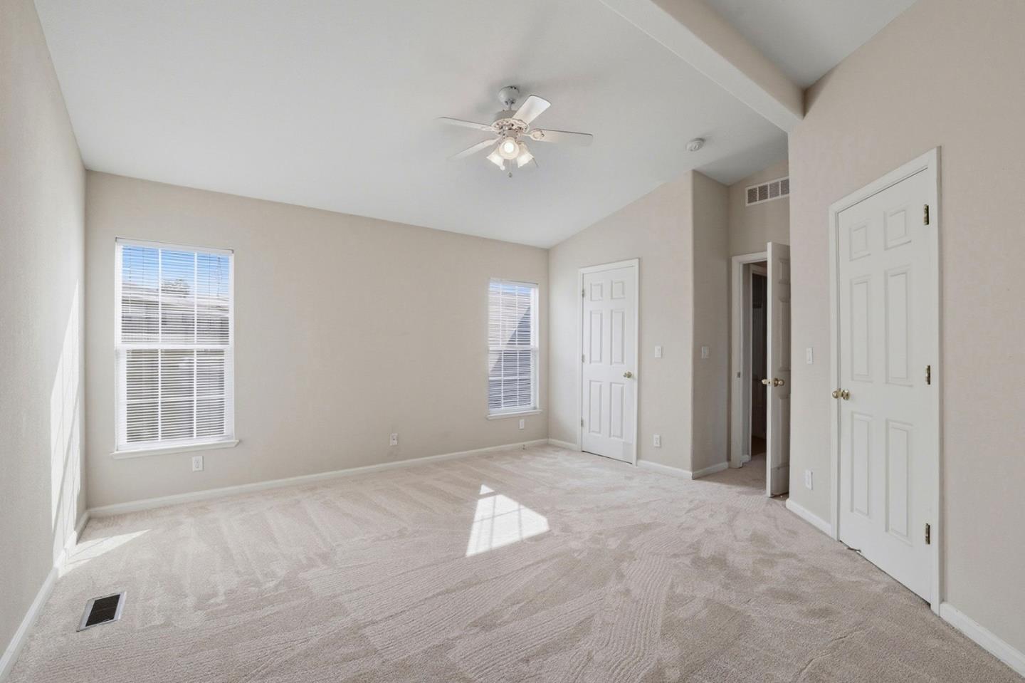 Detail Gallery Image 22 of 35 For 325 Sylvan Ave #23,  Mountain View,  CA 94041 - 2 Beds | 2 Baths