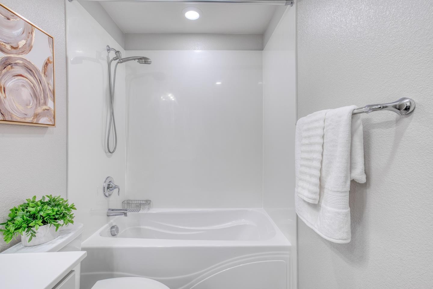 Detail Gallery Image 21 of 37 For 1013 Onofrio Ln #2,  San Jose,  CA 95131 - 2 Beds | 2 Baths