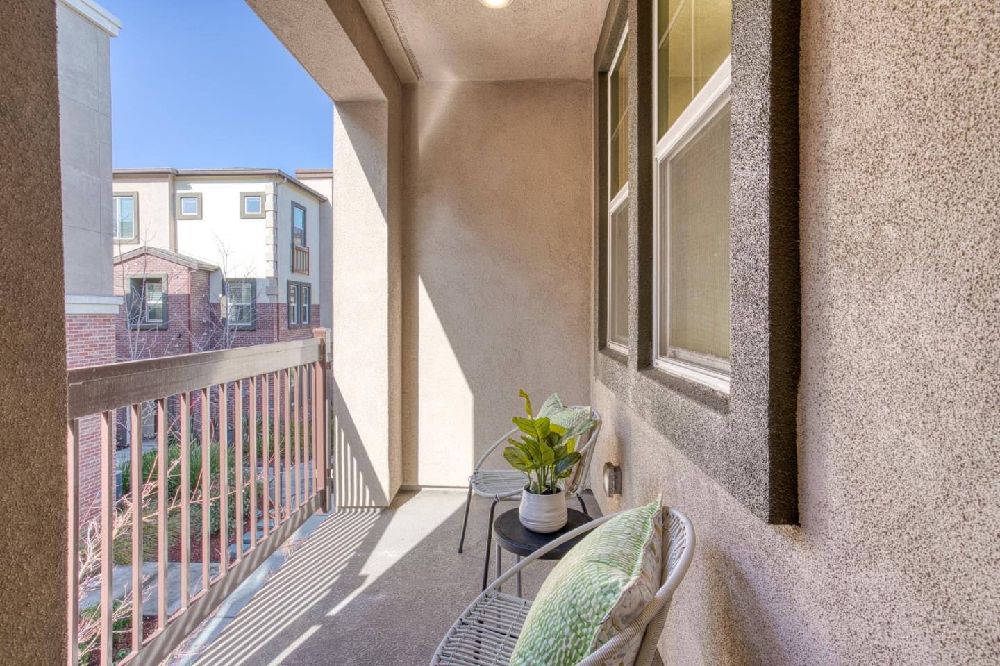 Detail Gallery Image 23 of 37 For 1013 Onofrio Ln #2,  San Jose,  CA 95131 - 2 Beds | 2 Baths