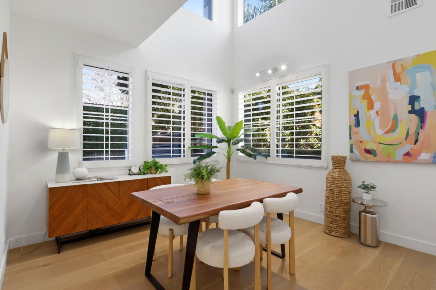 Detail Gallery Image 11 of 41 For 839 Cane Palm Ct, San Jose,  CA 95133 - 3 Beds | 2/1 Baths