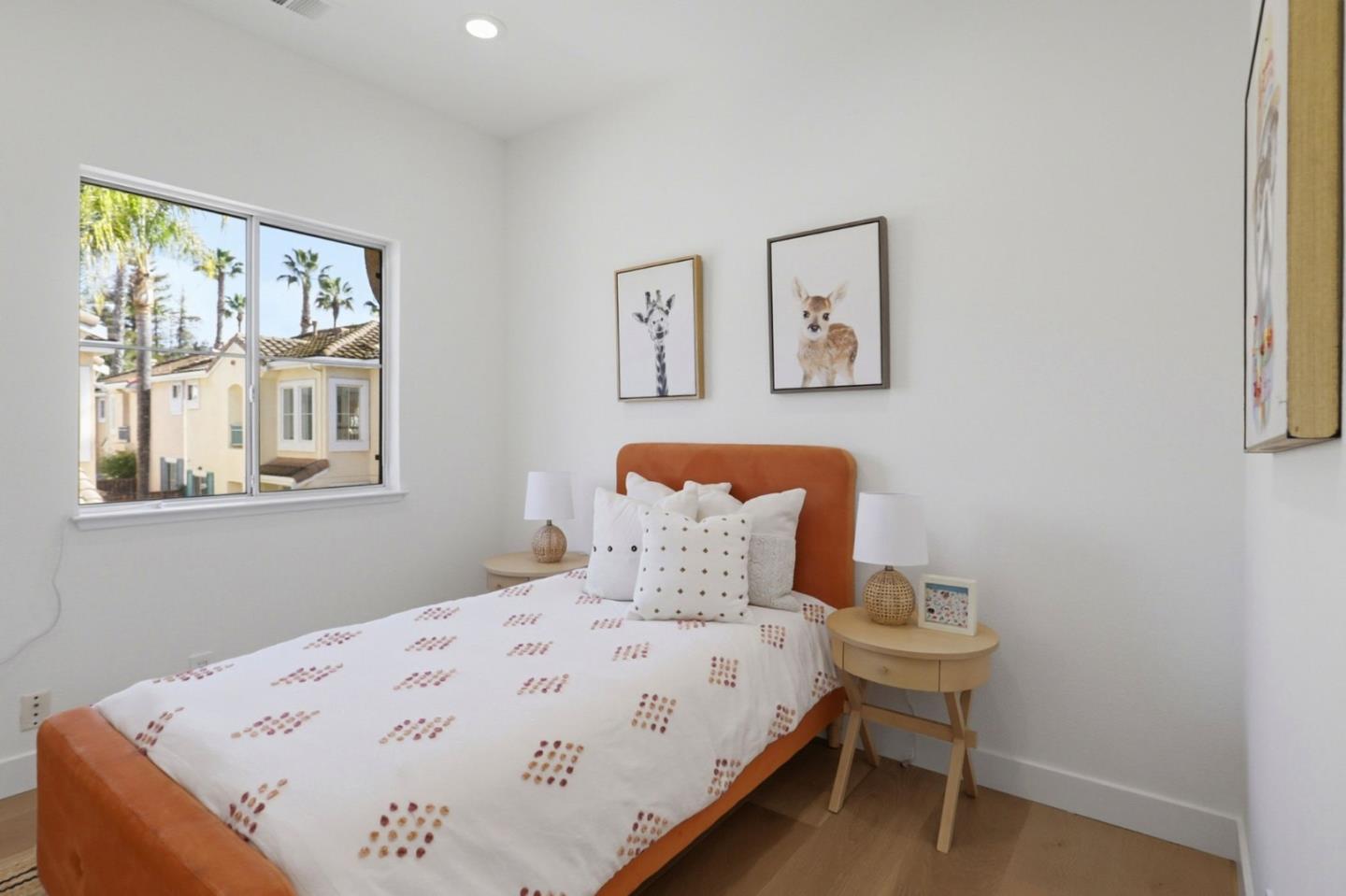 Detail Gallery Image 19 of 41 For 839 Cane Palm Ct, San Jose,  CA 95133 - 3 Beds | 2/1 Baths