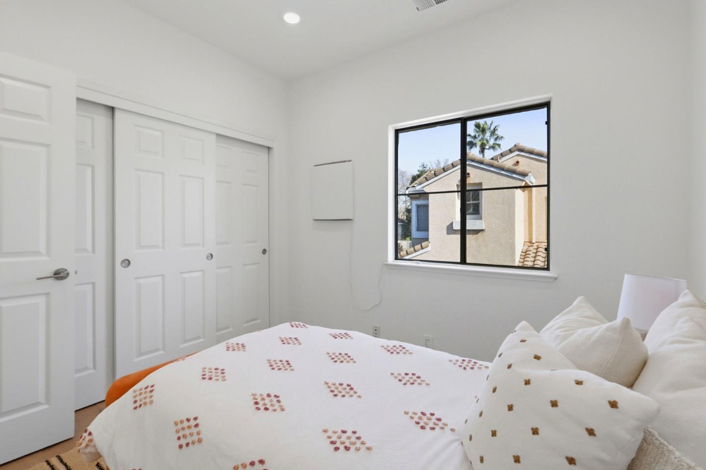 Detail Gallery Image 20 of 41 For 839 Cane Palm Ct, San Jose,  CA 95133 - 3 Beds | 2/1 Baths