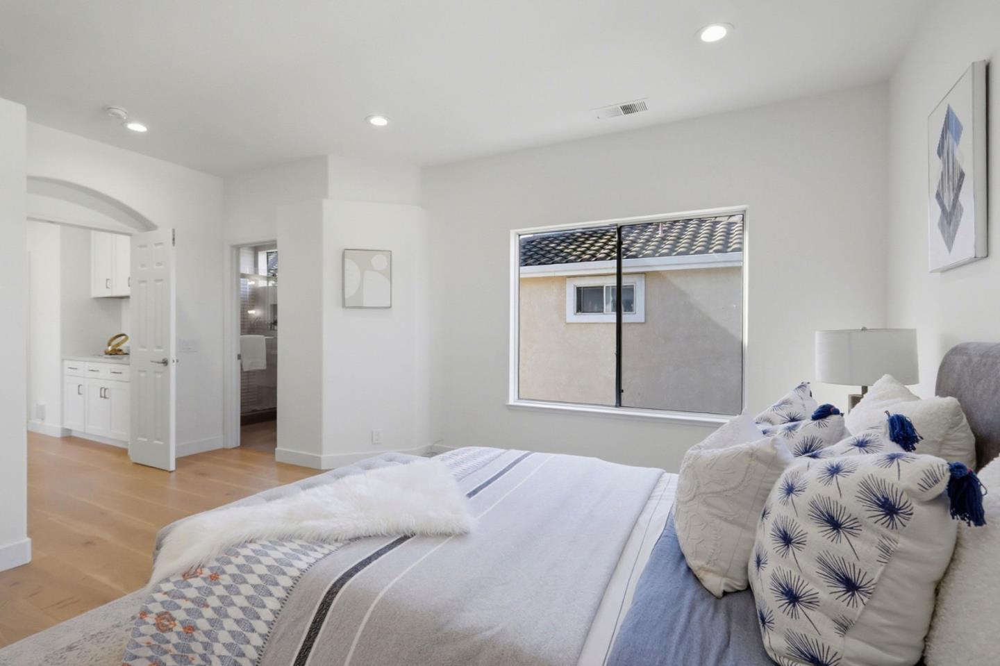 Detail Gallery Image 23 of 41 For 839 Cane Palm Ct, San Jose,  CA 95133 - 3 Beds | 2/1 Baths