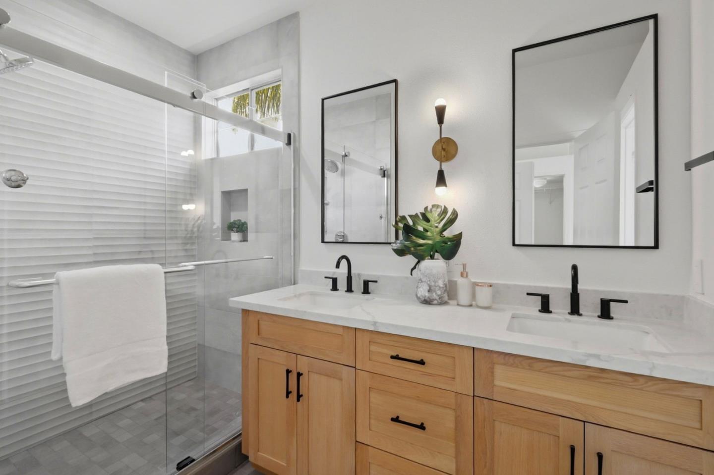 Detail Gallery Image 31 of 41 For 839 Cane Palm Ct, San Jose,  CA 95133 - 3 Beds | 2/1 Baths