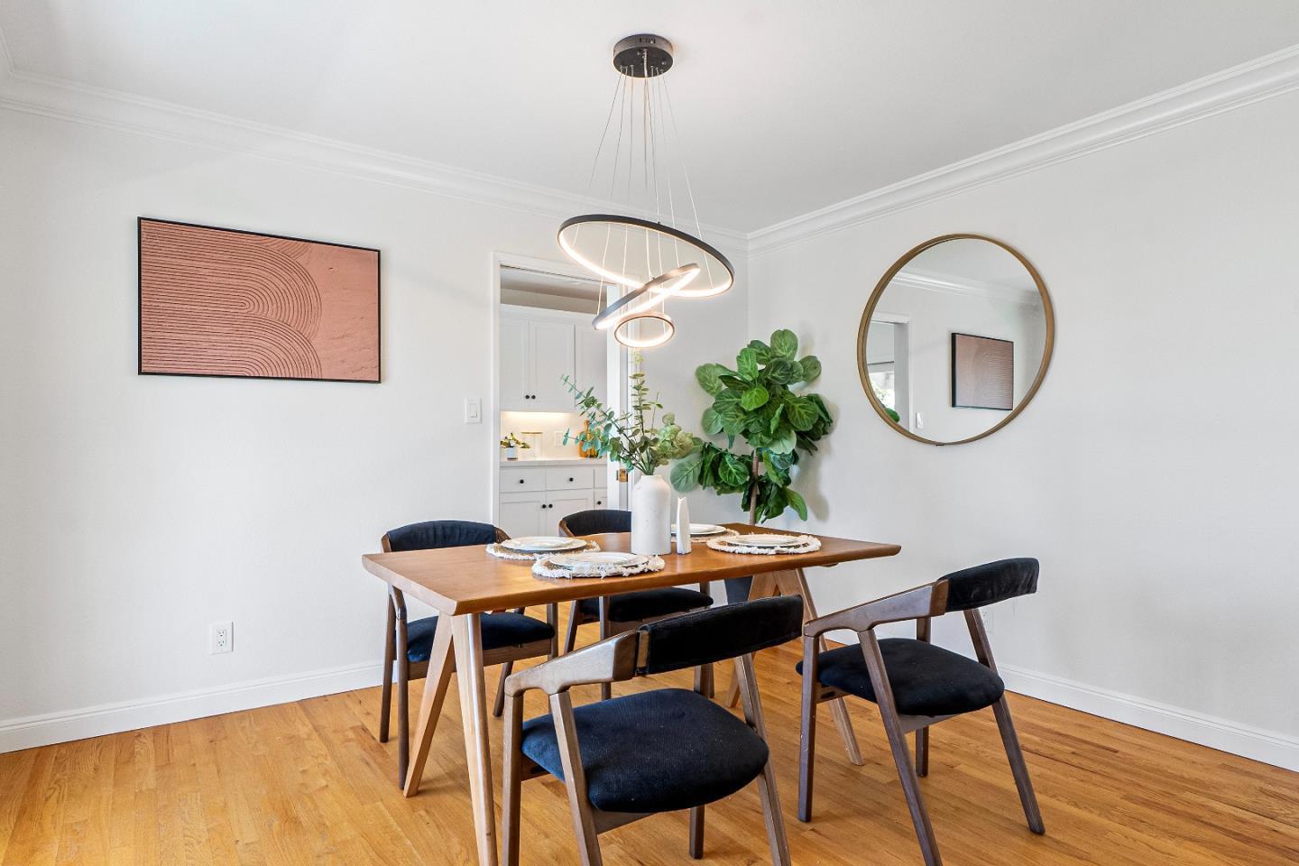 Detail Gallery Image 13 of 52 For 2025 Braemar Rd, Oakland,  CA 94602 - 4 Beds | 3 Baths