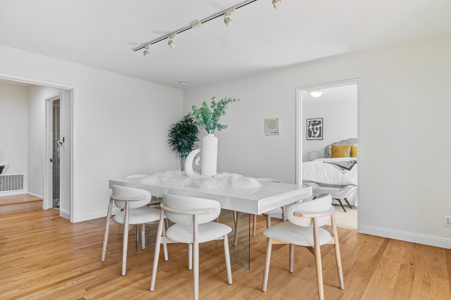 Detail Gallery Image 38 of 52 For 2025 Braemar Rd, Oakland,  CA 94602 - 4 Beds | 3 Baths