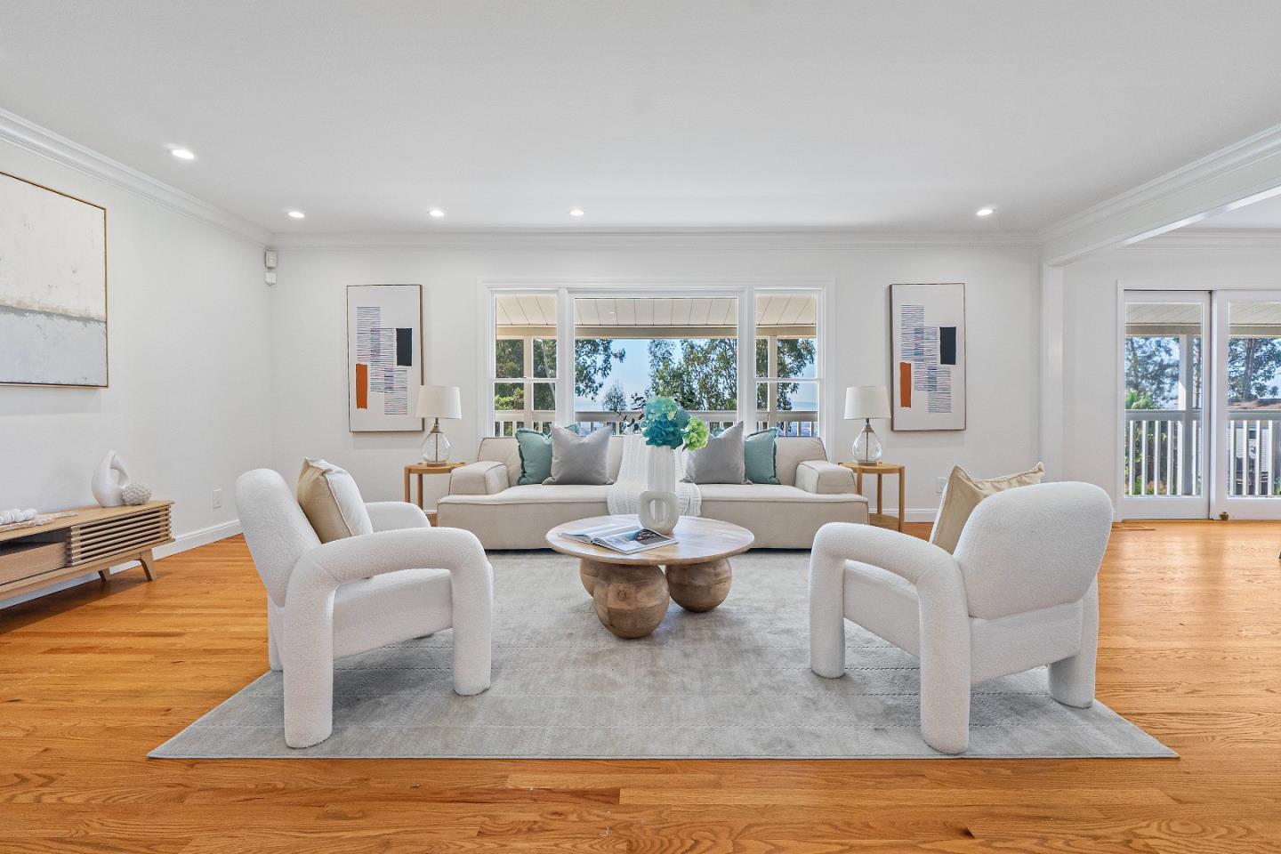 Detail Gallery Image 6 of 52 For 2025 Braemar Rd, Oakland,  CA 94602 - 4 Beds | 3 Baths