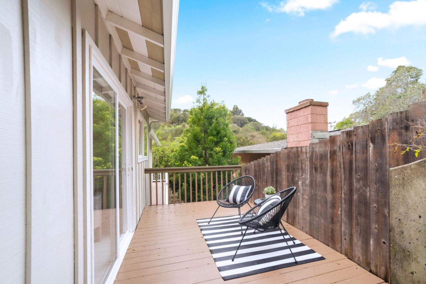 Detail Gallery Image 14 of 37 For 3224 E Laurel Creek Rd, Belmont,  CA 94002 - 3 Beds | 2 Baths