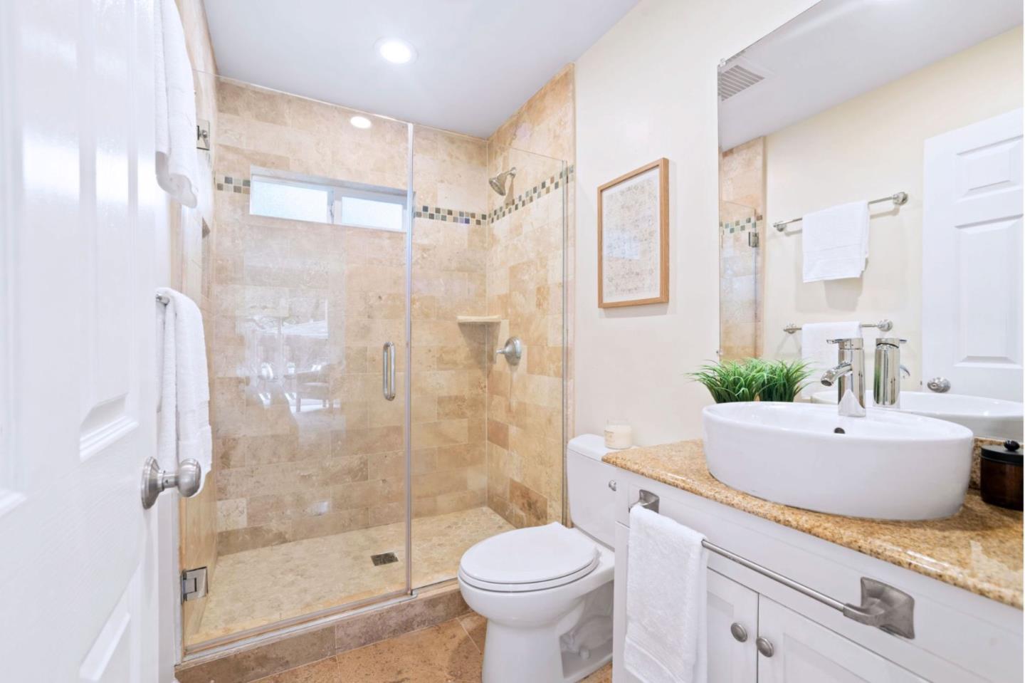 Detail Gallery Image 16 of 37 For 3224 E Laurel Creek Rd, Belmont,  CA 94002 - 3 Beds | 2 Baths