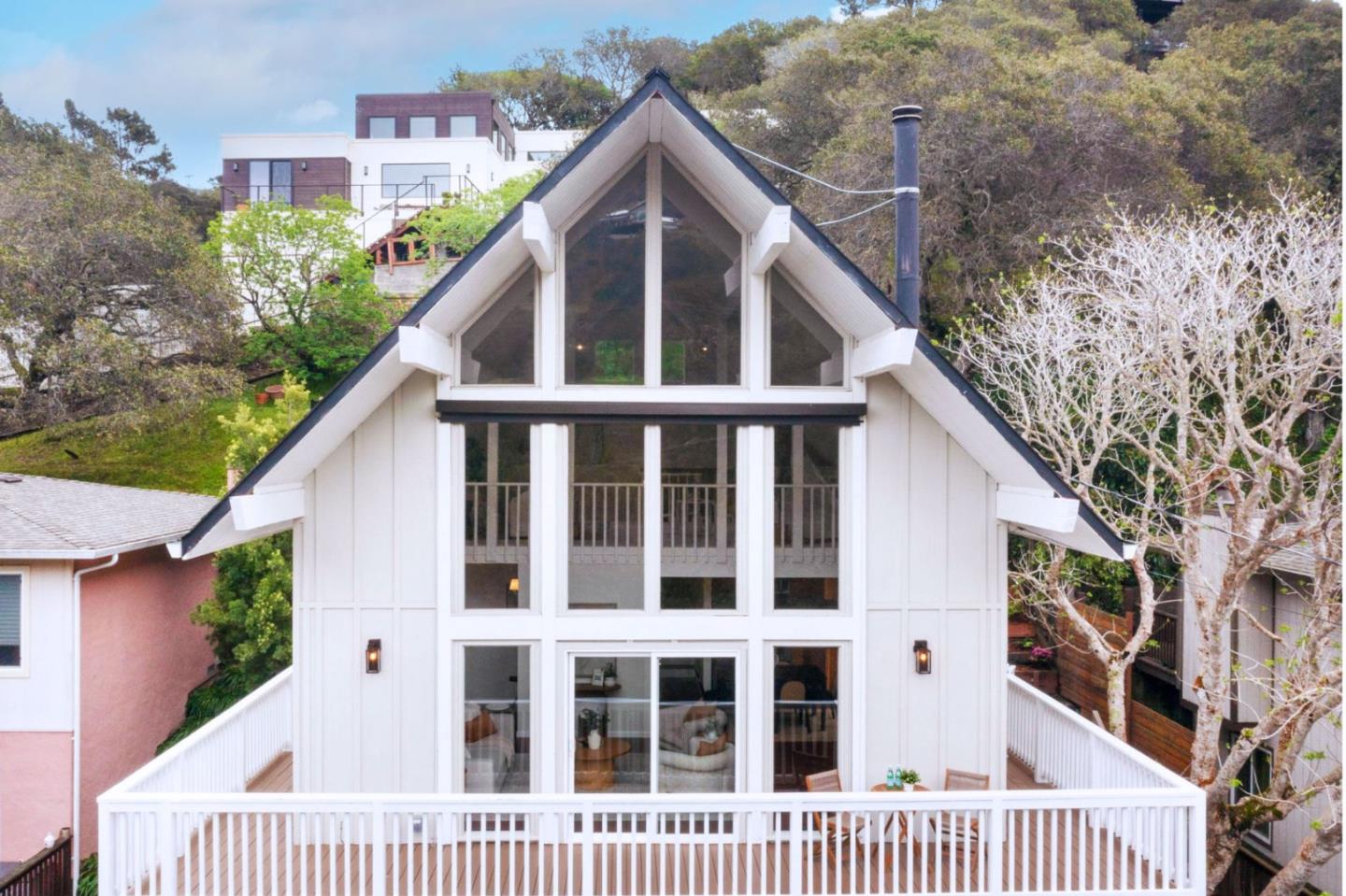 Detail Gallery Image 3 of 37 For 3224 E Laurel Creek Rd, Belmont,  CA 94002 - 3 Beds | 2 Baths