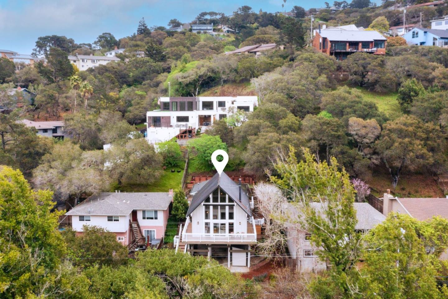 Detail Gallery Image 34 of 37 For 3224 E Laurel Creek Rd, Belmont,  CA 94002 - 3 Beds | 2 Baths