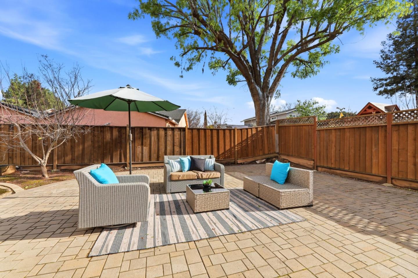 Detail Gallery Image 23 of 26 For 204 Vineyard Dr, San Jose,  CA 95119 - 4 Beds | 2 Baths