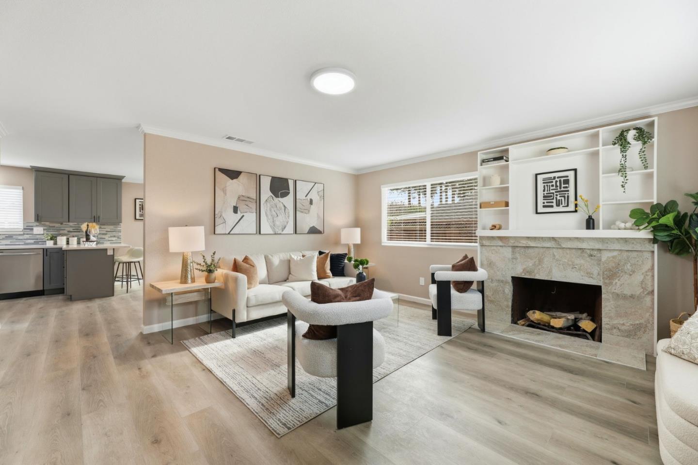 Detail Gallery Image 4 of 26 For 204 Vineyard Dr, San Jose,  CA 95119 - 4 Beds | 2 Baths