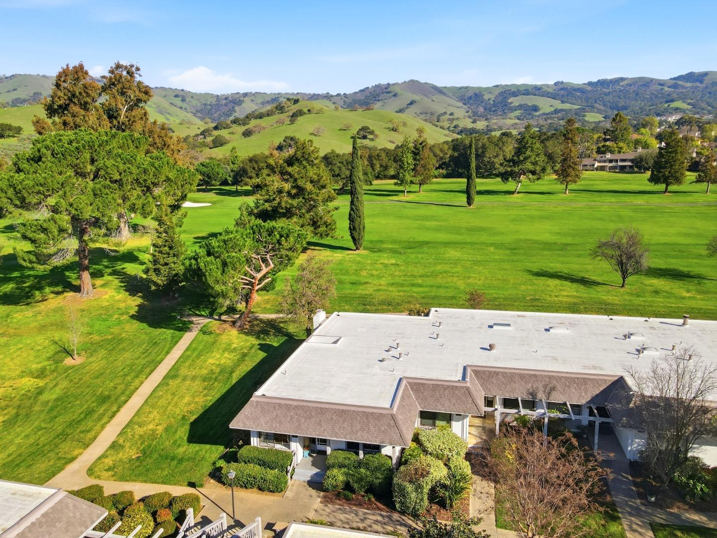 Detail Gallery Image 32 of 49 For 5081 Cribari Blfs, San Jose,  CA 95135 - 2 Beds | 2 Baths