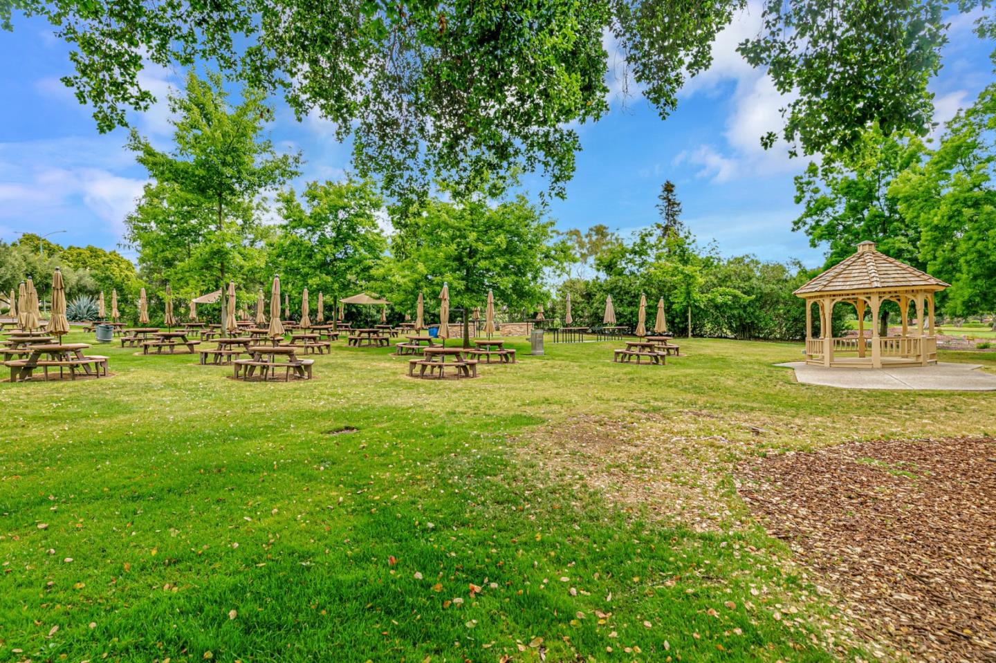 Detail Gallery Image 38 of 49 For 5081 Cribari Blfs, San Jose,  CA 95135 - 2 Beds | 2 Baths
