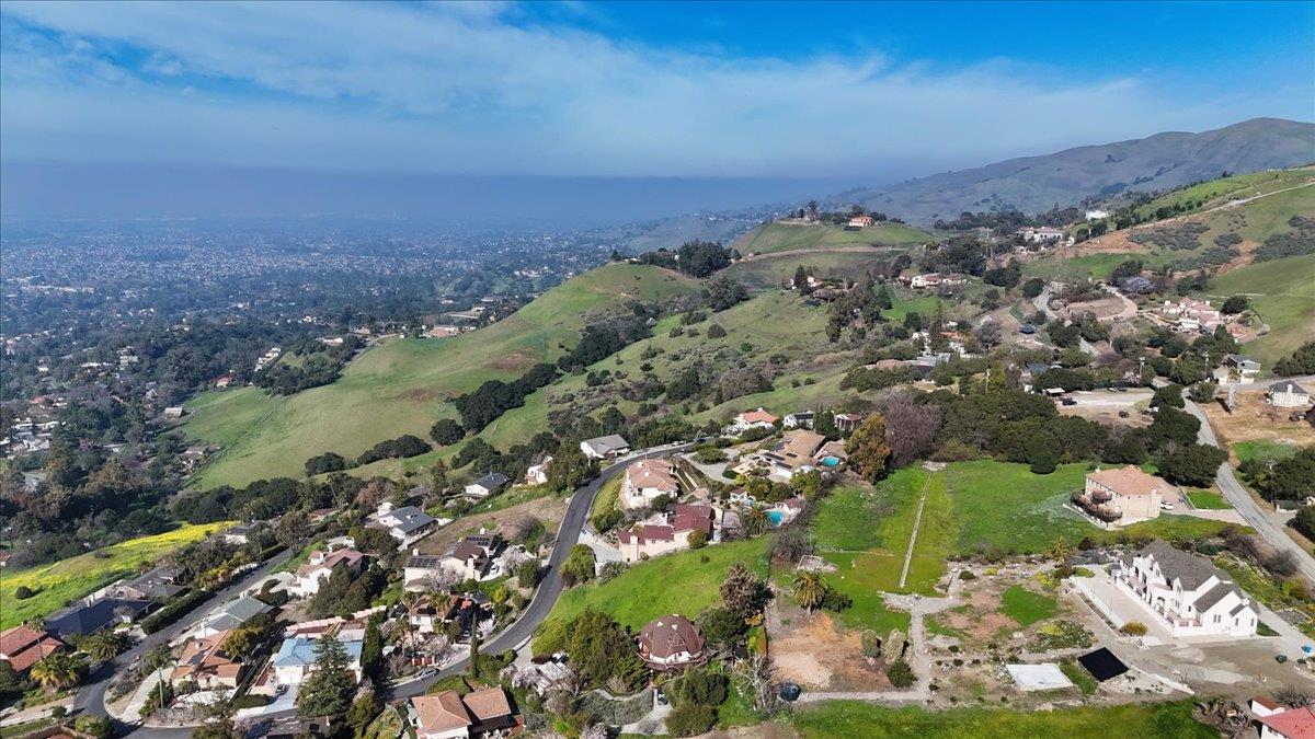 Detail Gallery Image 16 of 17 For 10060 Bon Vista Ct, San Jose,  CA 95127 - – Beds | – Baths