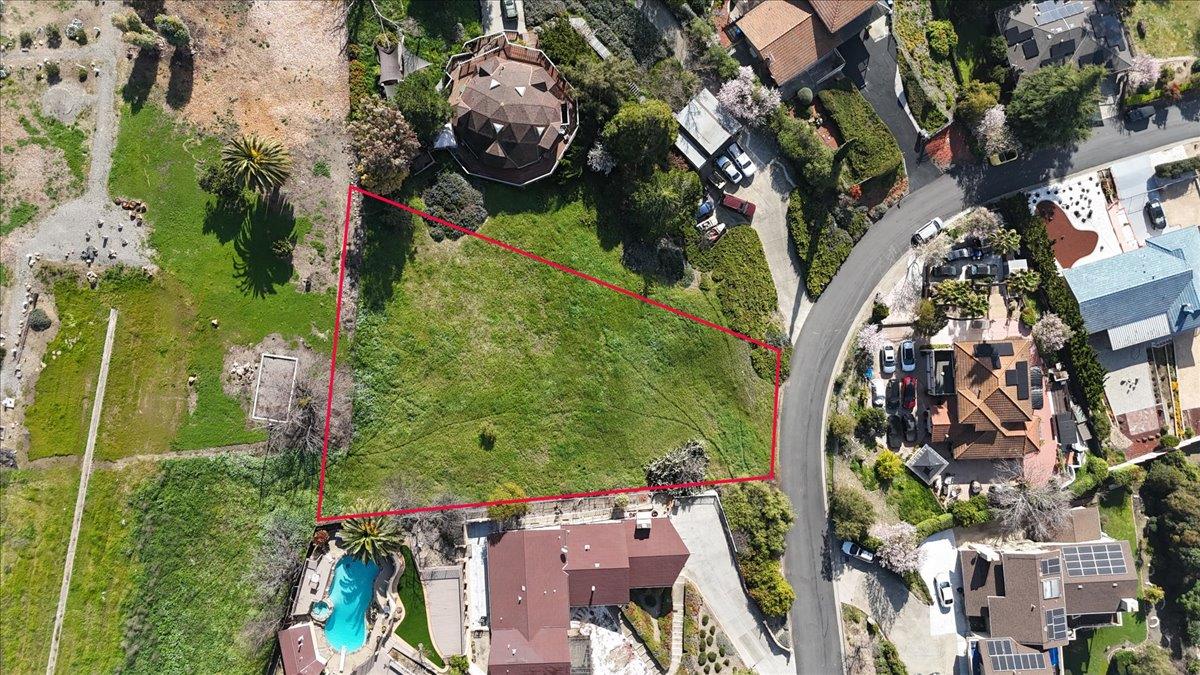 Detail Gallery Image 5 of 17 For 10060 Bon Vista Ct, San Jose,  CA 95127 - – Beds | – Baths